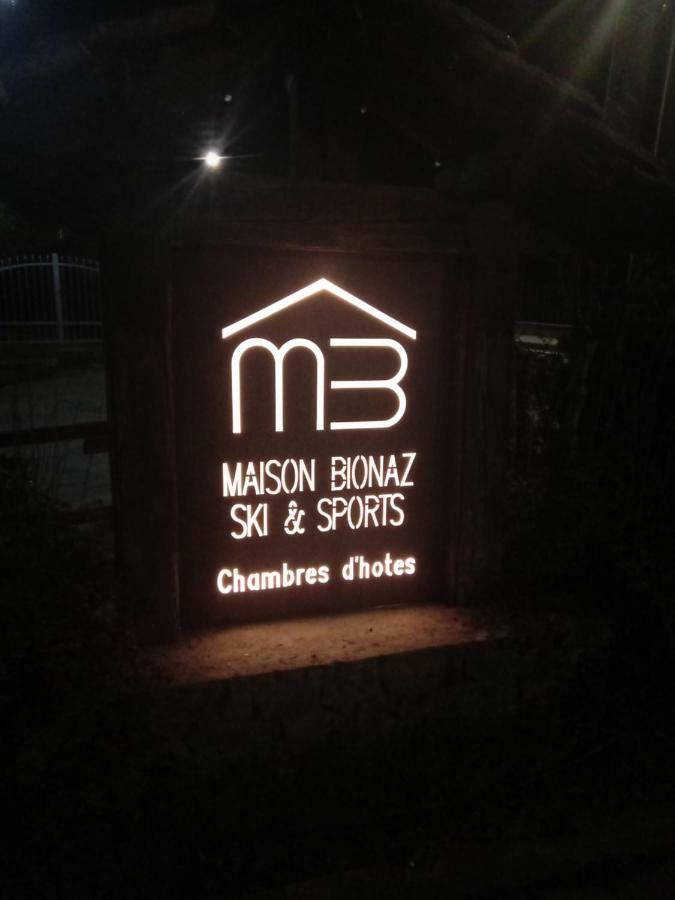 ホテル Maison Bionaz Ski & Sport アオスタ エクステリア 写真